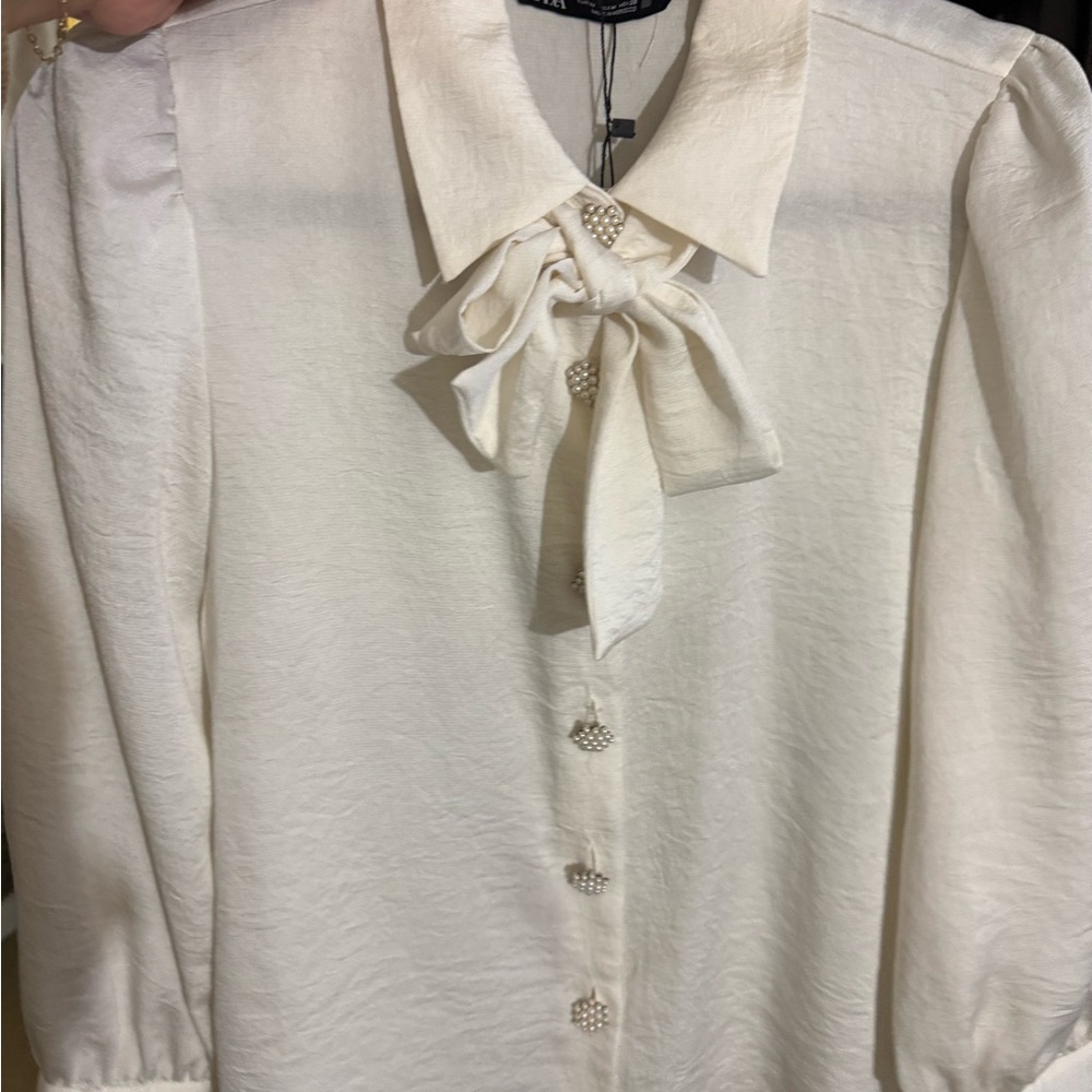 Zara Cream 3/4 Sleeve Blouse with Tie Front